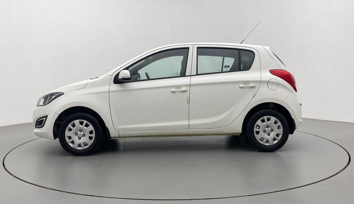 2014 Hyundai i20 MAGNA (O) 1.2, Petrol, Manual, 53,304 km, Left Side