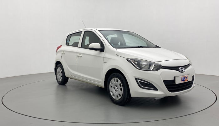 2014 Hyundai i20 MAGNA (O) 1.2, Petrol, Manual, 53,304 km, Right Front Diagonal