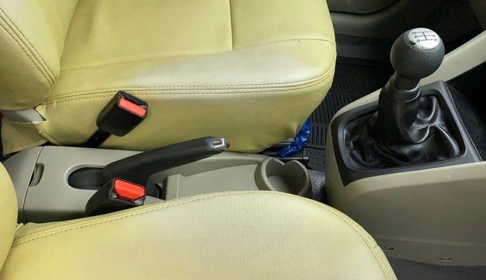 2014 Maruti Celerio VXI, Petrol, Manual, 57,598 km, Gear Lever