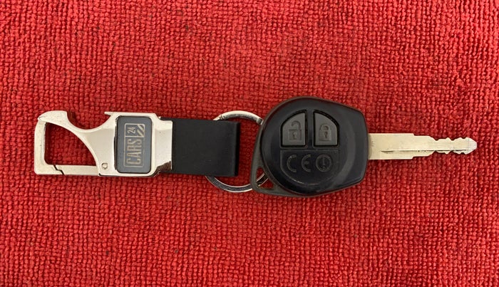 2018 Maruti Dzire VXI, Petrol, Manual, 14,636 km, Key Close Up
