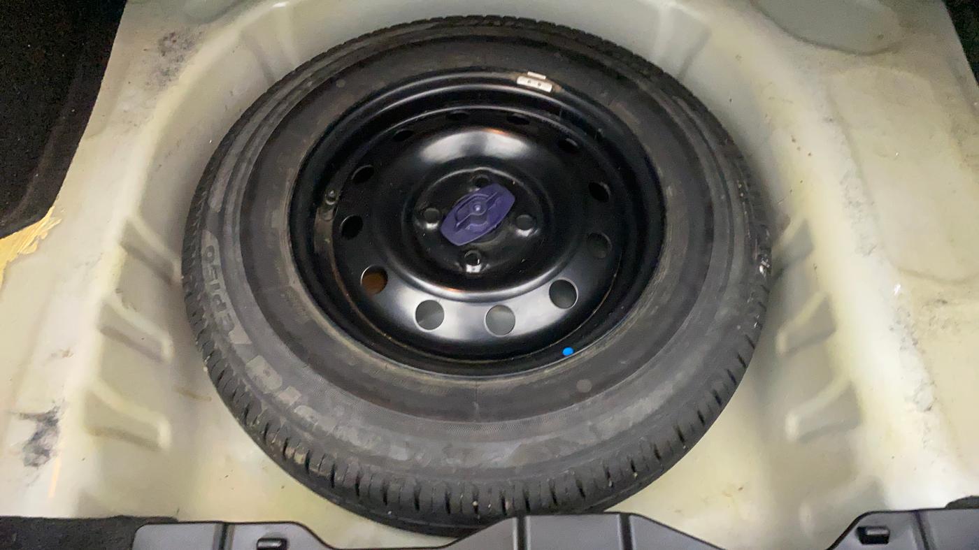 2018 Maruti Dzire VXI, Petrol, Manual, 14,636 km, Spare Tyre