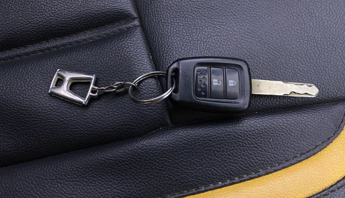 2015 Honda Jazz 1.2L I-VTEC VX, Petrol, Manual, 56,683 km, Key Close Up