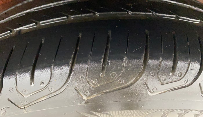 2015 Honda Jazz 1.2L I-VTEC VX, Petrol, Manual, 56,683 km, Left Rear Tyre Tread