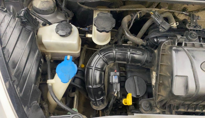 2017 Hyundai Eon MAGNA +, Petrol, Manual, 81,583 km, Engine View - Right