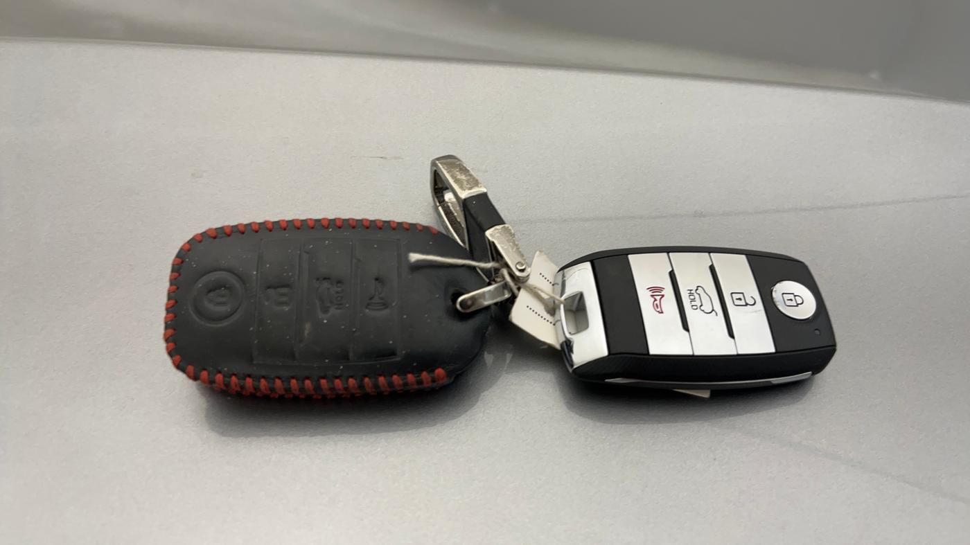 2020 KIA SELTOS HTX IVT 1.5 PETROL, Petrol, Automatic, 35,401 km, Key Close Up