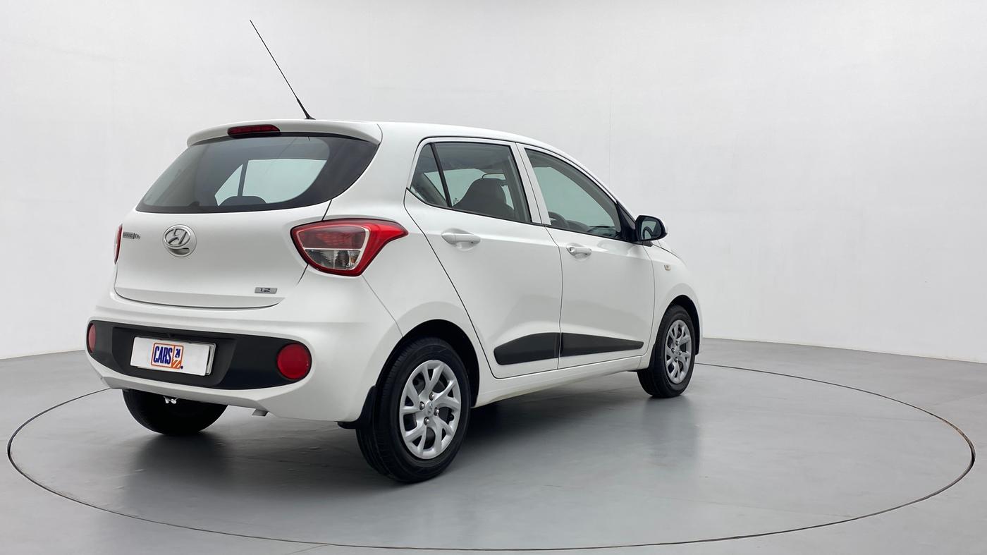 2017 Hyundai Grand i10 MAGNA 1.2 KAPPA VTVT, Petrol, Manual, 49,450 km, Right Back Diagonal