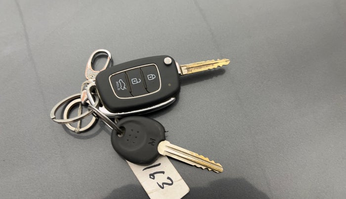 2020 Hyundai GRAND I10 NIOS MAGNA 1.2 KAPPA VTVT, Petrol, Manual, 66,035 km, Key Close Up