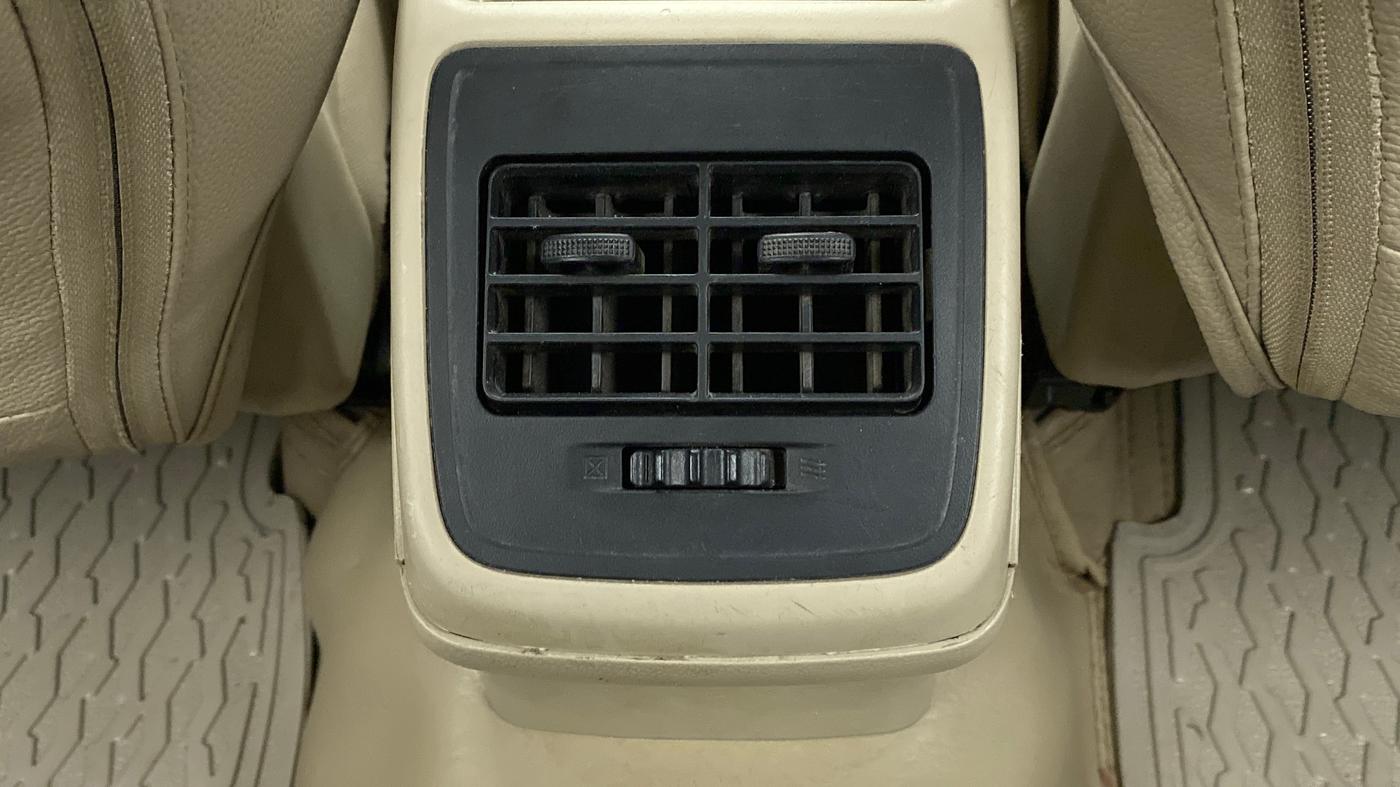 2020 Maruti Dzire VXI, Petrol, Manual, 13,140 km, Rear AC Vents