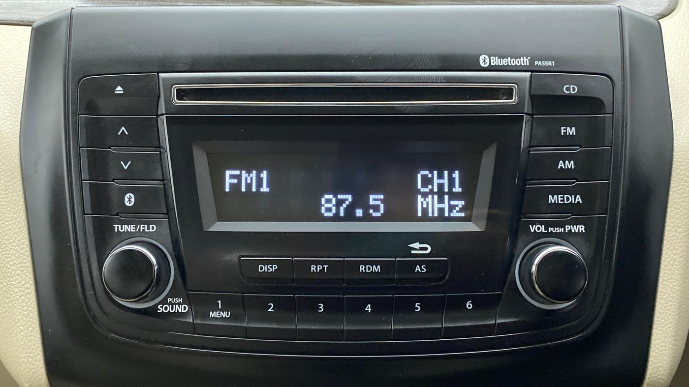 2020 Maruti Dzire VXI, Petrol, Manual, 13,140 km, Infotainment System