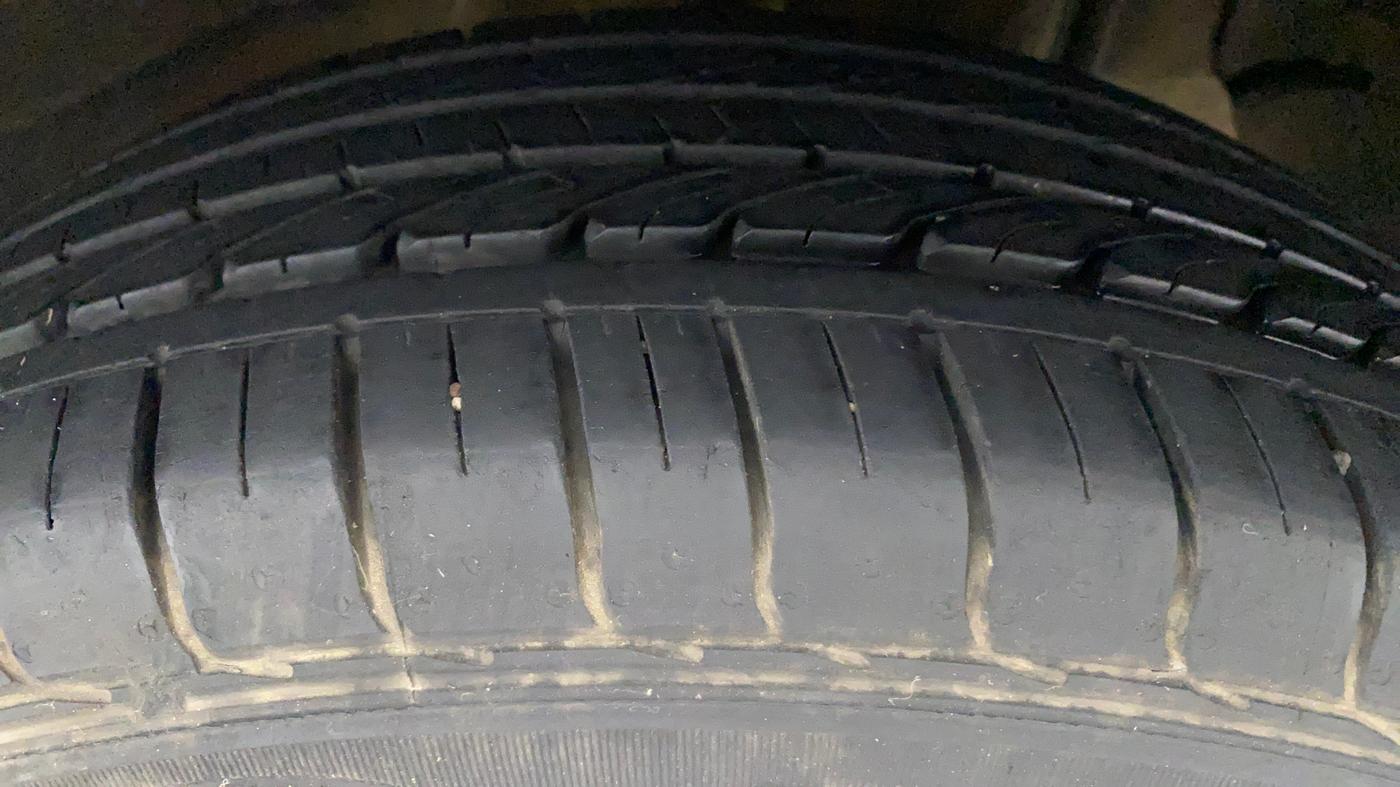 2018 Tata NEXON XM PETROL, Petrol, Manual, 10,048 km, Left Rear Tyre Tread