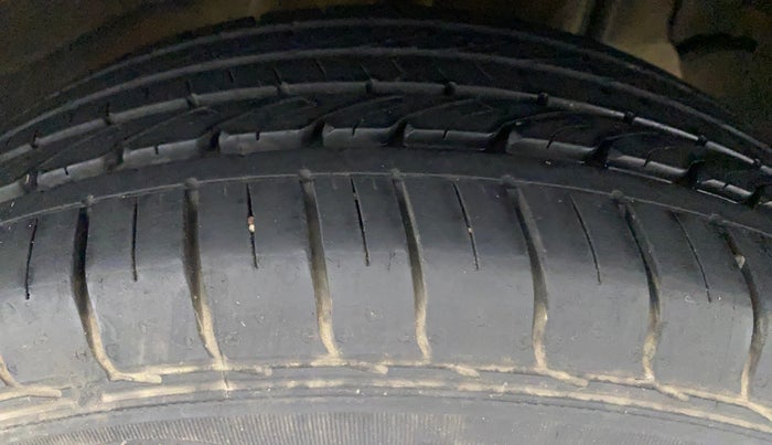2018 Tata NEXON XM PETROL, Petrol, Manual, 10,048 km, Left Rear Tyre Tread