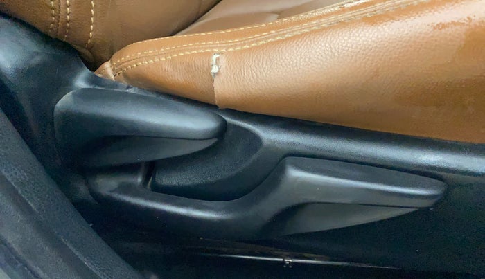 2015 Toyota Corolla Altis JS PETROL, Petrol, Manual, 85,878 km, Driver Side Adjustment Panel