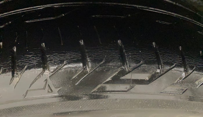 2015 Toyota Corolla Altis JS PETROL, Petrol, Manual, 85,878 km, Right Rear Tyre Tread