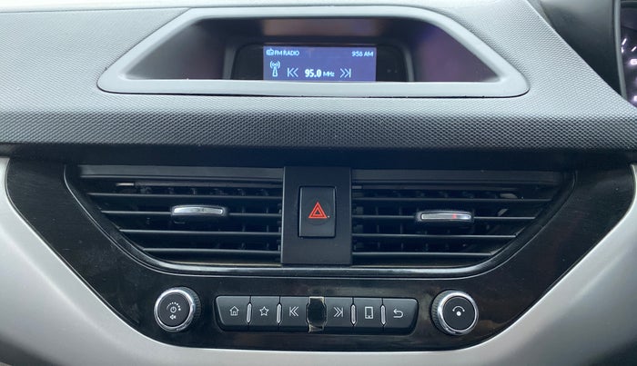 2018 Tata NEXON XMA 1.2, Petrol, Automatic, 64,342 km, Infotainment System