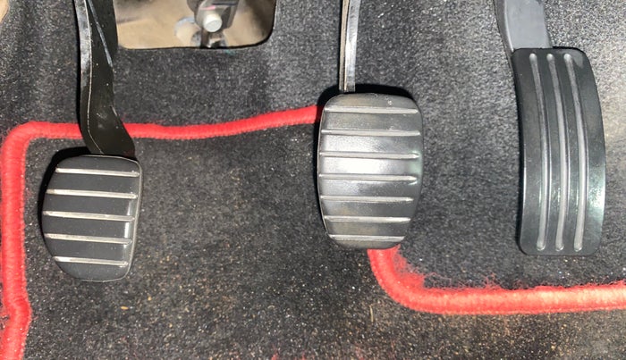 2018 Renault Duster RXS PETROL, Petrol, Manual, 57,282 km, Pedals