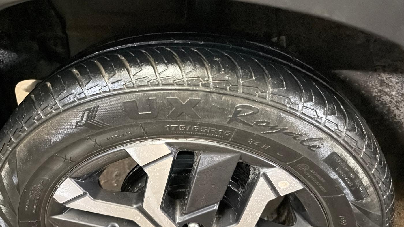 2023 Hyundai EXTER SX (O) CONNECT 1.2 MT DUAL TONE, Petrol, Manual, 45,550 km, Right Rear Tyre Tread