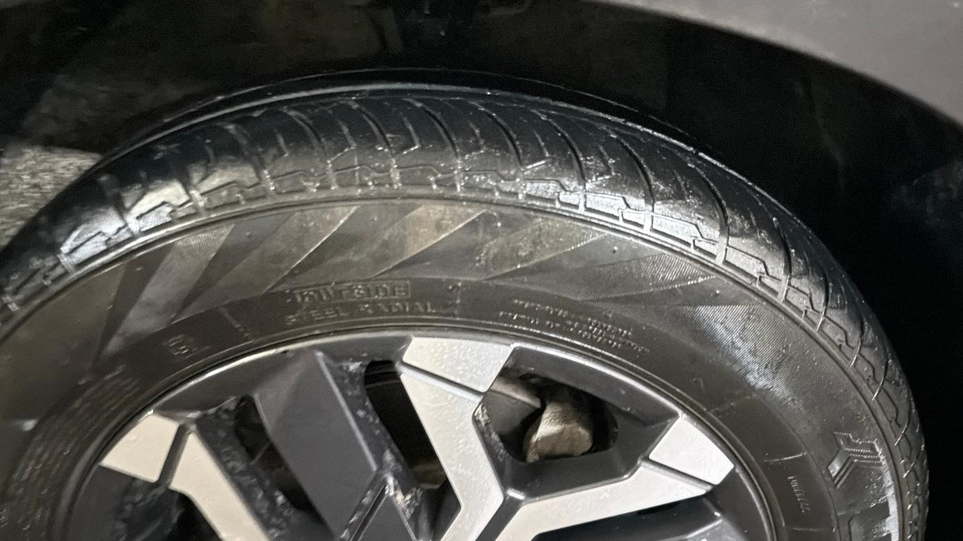 2023 Hyundai EXTER SX (O) CONNECT 1.2 MT DUAL TONE, Petrol, Manual, 45,550 km, Right Front Tyre Tread