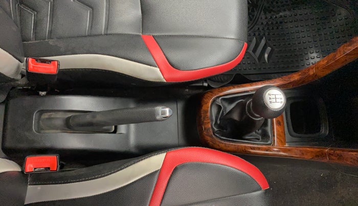 2017 Maruti Swift VXI, Petrol, Manual, 47,217 km, Gear Lever
