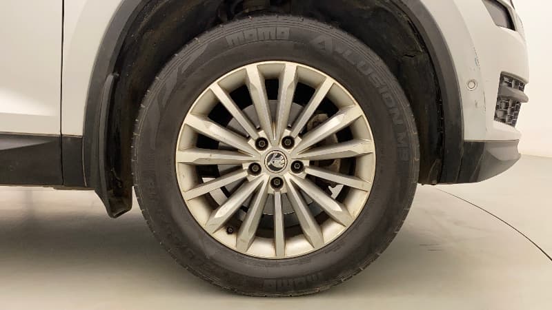 2017 Skoda Kodiaq STYLE 2.0 TDI 4X4 AT, Diesel, Automatic, 91,008 km, Right Front Wheel