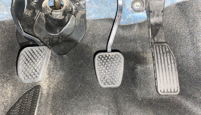 2017 Honda Jazz 1.2L I-VTEC SV, Petrol, Manual, 31,267 km, Pedals