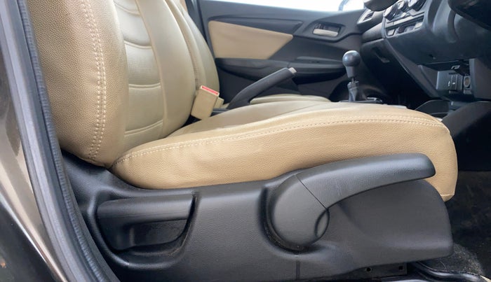 2017 Honda Jazz 1.2L I-VTEC SV, Petrol, Manual, 31,267 km, Driver Side Adjustment Panel