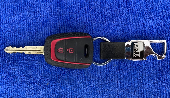 2019 Hyundai Grand i10 MAGNA 1.2 KAPPA VTVT, Petrol, Manual, 93,449 km, Key Close Up
