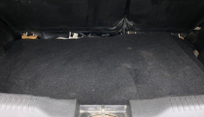 2017 Maruti IGNIS ZETA 1.2 AMT, Petrol, Automatic, 45,243 km, Boot Inside