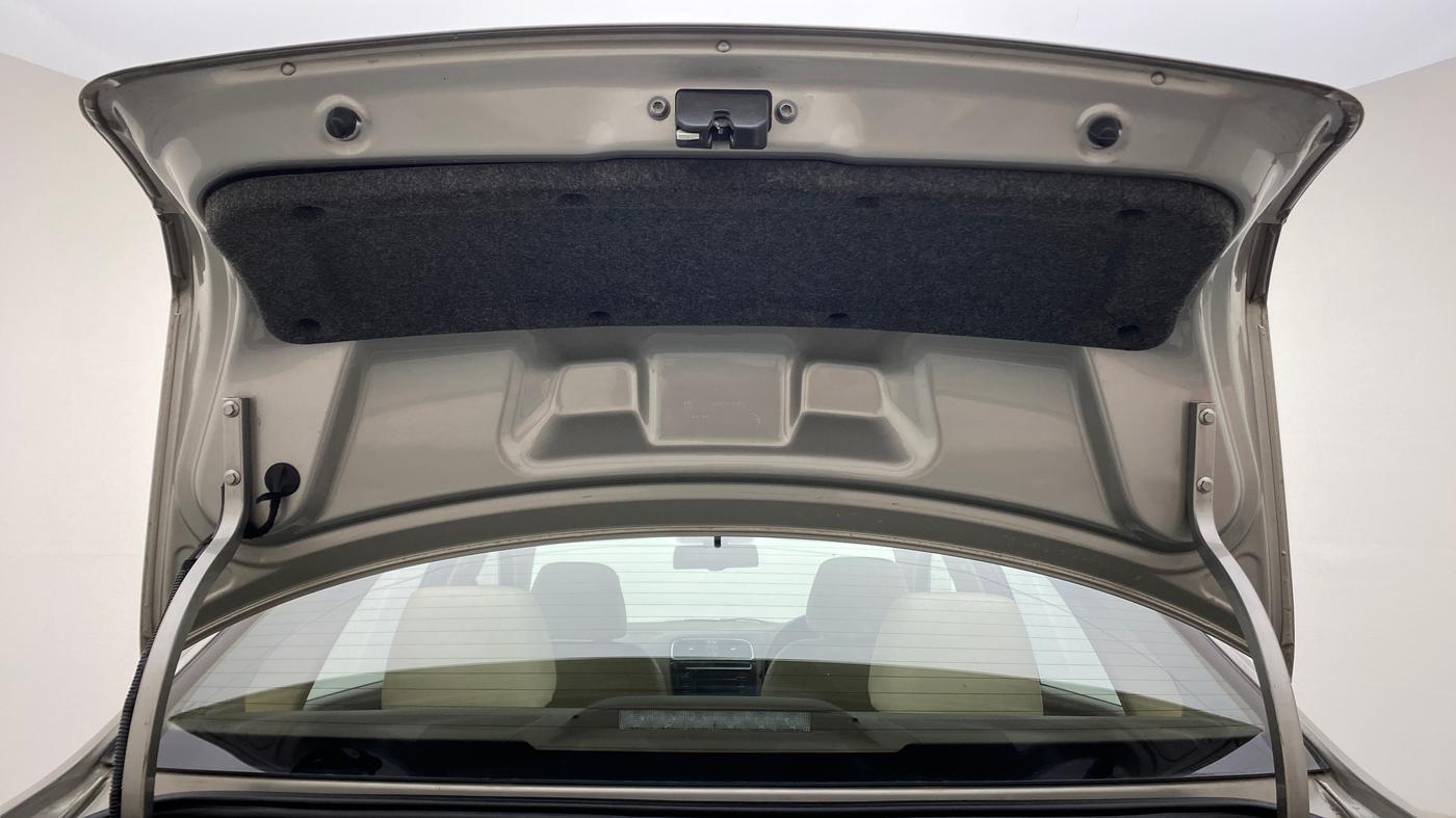 2015 Skoda Rapid 1.5 TDI AT STYLE PLUS, Diesel, Automatic, 59,133 km, Boot Door Open