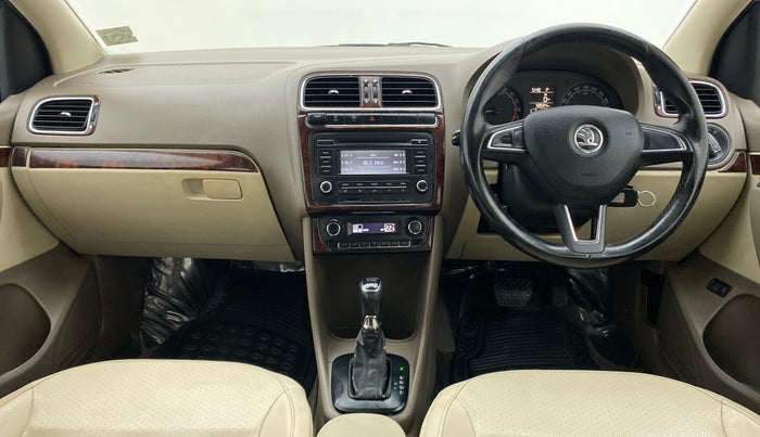 2015 Skoda Rapid 1.5 TDI AT STYLE PLUS, Diesel, Automatic, 59,133 km, Dashboard