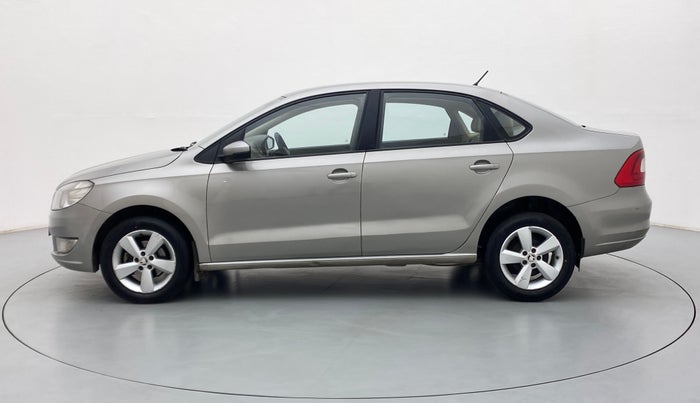 2015 Skoda Rapid 1.5 TDI AT STYLE PLUS, Diesel, Automatic, 59,133 km, Left Side