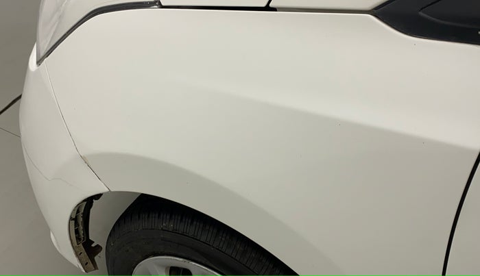2018 Hyundai Grand i10 SPORTZ 1.2 KAPPA VTVT, CNG, Manual, 19,230 km, Left fender - Slightly dented