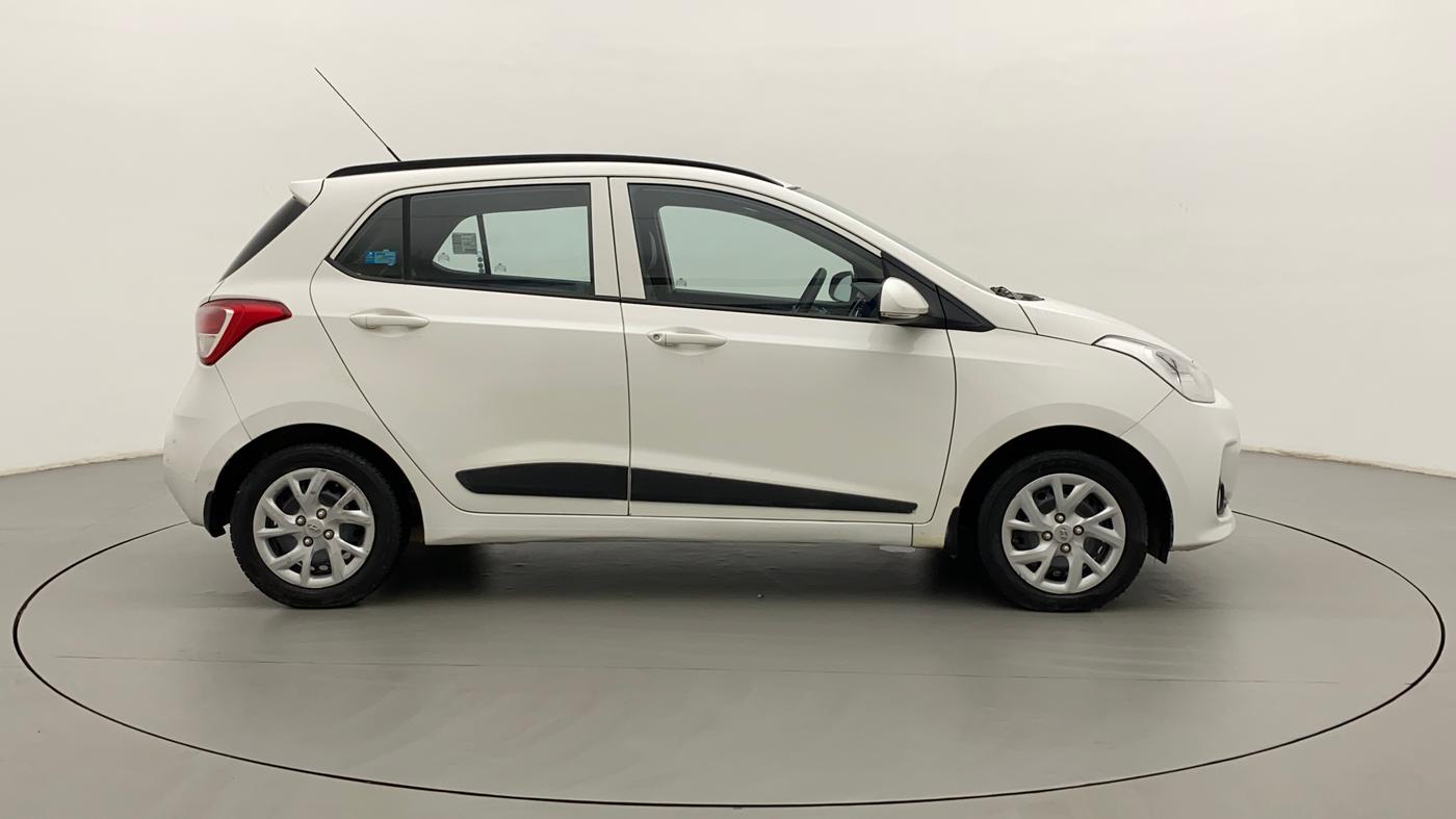2018 Hyundai Grand i10 SPORTZ 1.2 KAPPA VTVT, CNG, Manual, 19,230 km, Right Side View