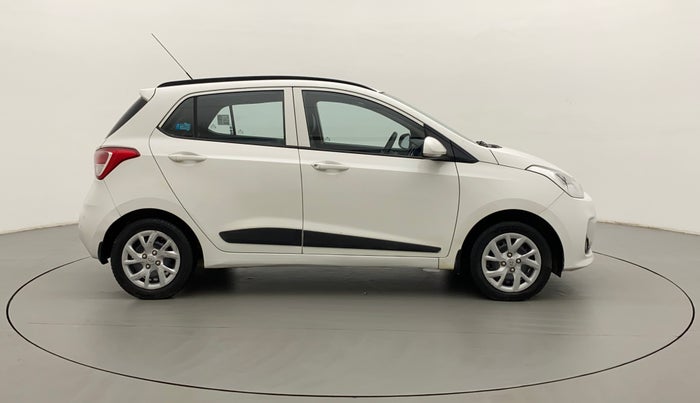 2018 Hyundai Grand i10 SPORTZ 1.2 KAPPA VTVT, CNG, Manual, 19,230 km, Right Side View