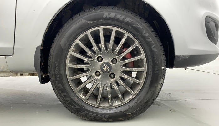 2015 Tata Zest XMS RT, Petrol, Manual, 69,390 km, Right Front Wheel