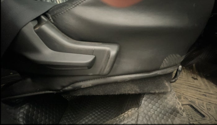 2018 Maruti IGNIS DELTA 1.2 AMT, Petrol, Automatic, 15,249 km, Driver Side Adjustment Panel