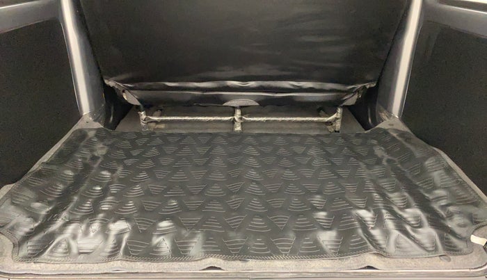 2020 Maruti Eeco 5 STR WITH AC PLUSHTR, Petrol, Manual, 10,560 km, Boot Inside