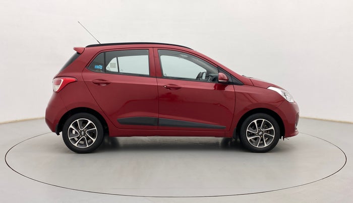 2019 Hyundai Grand i10 SPORTZ AT 1.2 KAPPA VTVT, Petrol, Automatic, 31,649 km, Right Side View