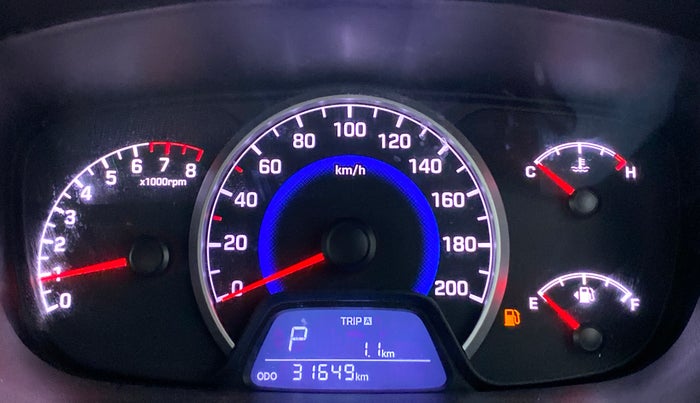 2019 Hyundai Grand i10 SPORTZ AT 1.2 KAPPA VTVT, Petrol, Automatic, 31,649 km, Odometer Image