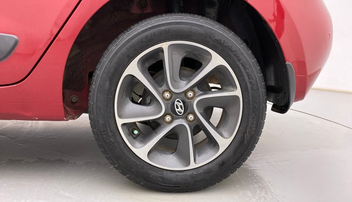 2019 Hyundai Grand i10 SPORTZ AT 1.2 KAPPA VTVT, Petrol, Automatic, 31,649 km, Left Rear Wheel