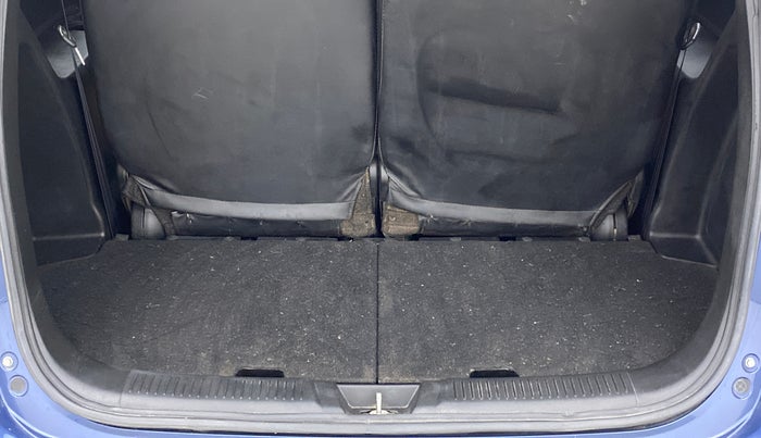 2021 Maruti XL6 ALPHA AT, Petrol, Automatic, 26,020 km, Boot Inside