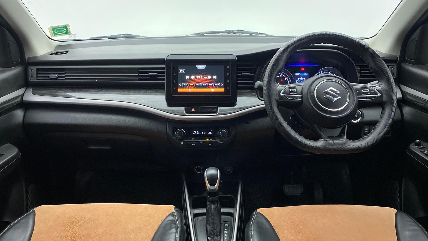 2021 Maruti XL6 ALPHA AT, Petrol, Automatic, 26,020 km, Dashboard