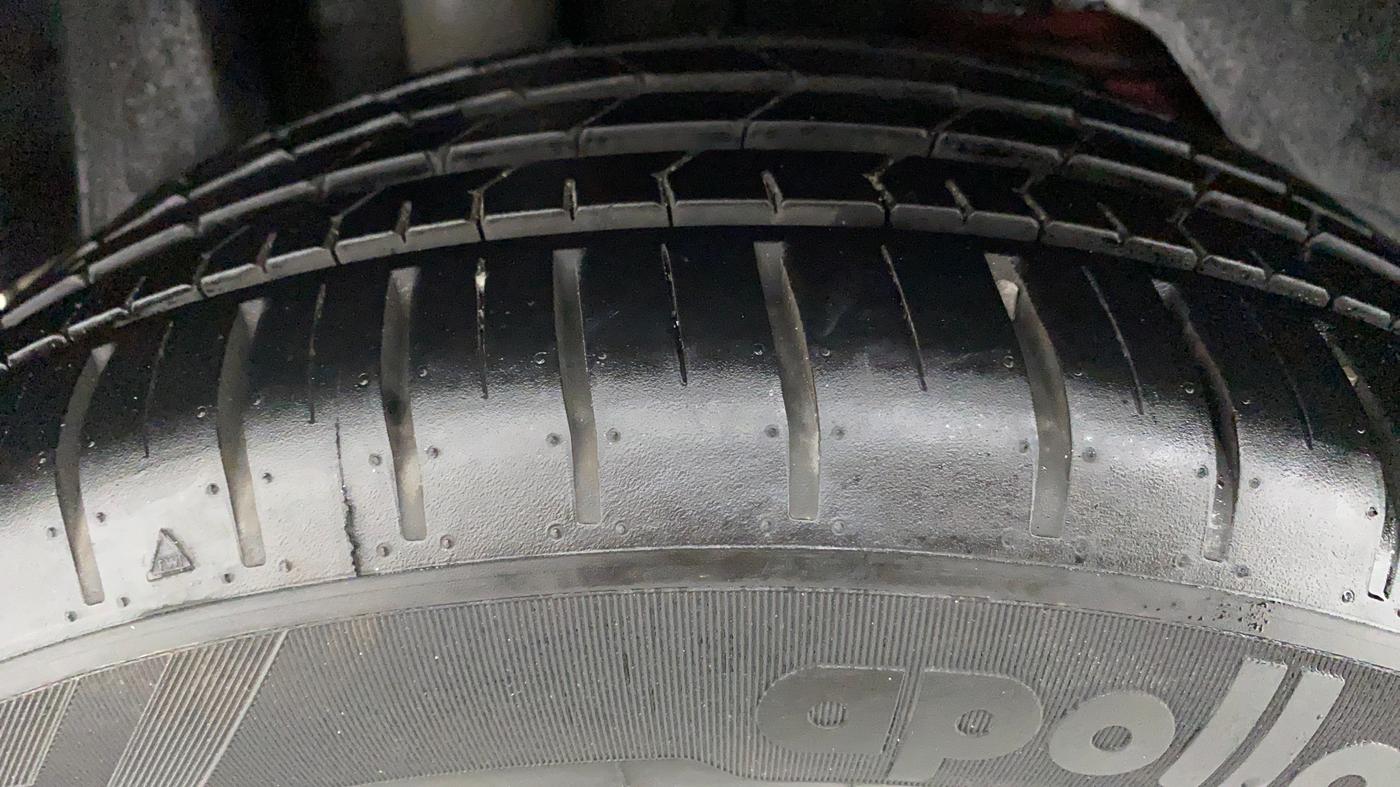 2020 Ford New Figo 1.2 TITANIUM, Petrol, Manual, 2,275 km, Right Rear Tyre Tread