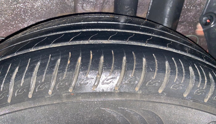 2022 KIA SONET HTX PLUS 1.0 IMT, Petrol, Manual, 65,766 km, Left Rear Tyre Tread