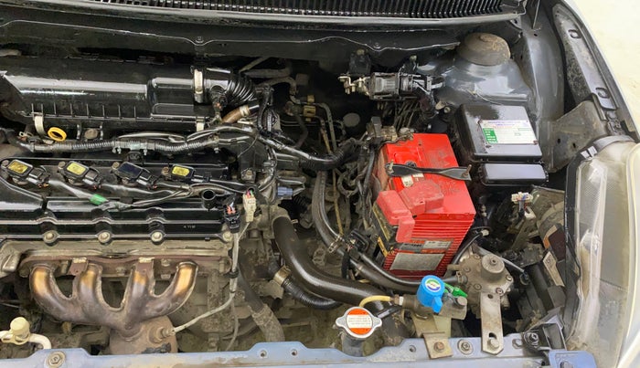 2017 Maruti Baleno ALPHA PETROL 1.2, CNG, Manual, 83,624 km, Engine View - Left