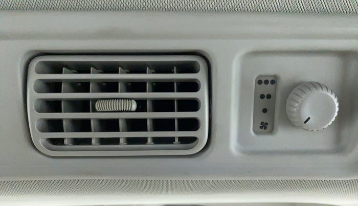 2020 Maruti XL6 ZETA AT SHVS, Petrol, Automatic, 8,072 km, Rear AC Temperature Control