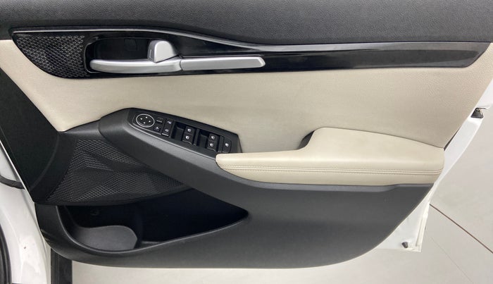 2021 KIA SELTOS HTX 1.5 PETROL, Petrol, Manual, 22,040 km, Driver Side Door Panels Control