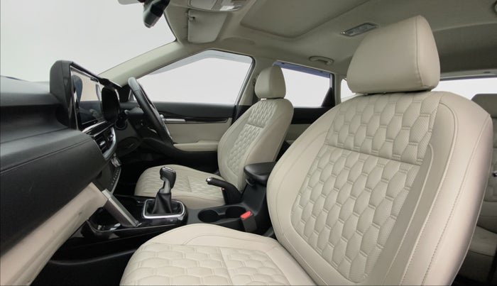 2021 KIA SELTOS HTX 1.5 PETROL, Petrol, Manual, 22,040 km, Right Side Front Door Cabin