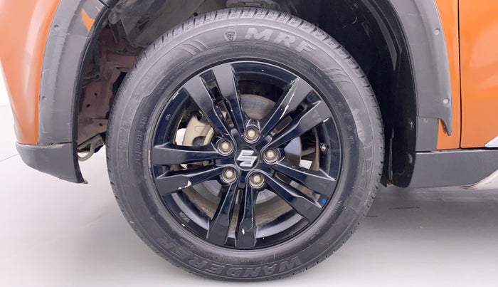 2019 Maruti Vitara Brezza ZDI+ DUAL TONE AMT, Diesel, Automatic, 48,487 km, Left Front Wheel