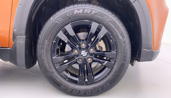 2019 Maruti Vitara Brezza ZDI+ DUAL TONE AMT, Diesel, Automatic, 48,487 km, Right Front Wheel