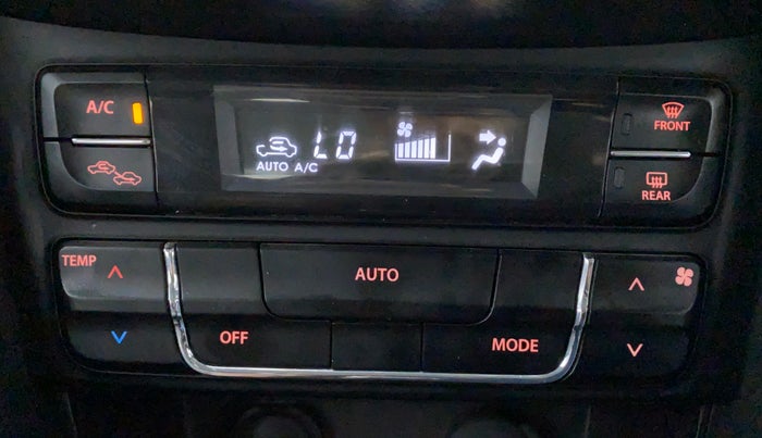 2019 Maruti Vitara Brezza ZDI+ DUAL TONE AMT, Diesel, Automatic, 48,487 km, Automatic Climate Control